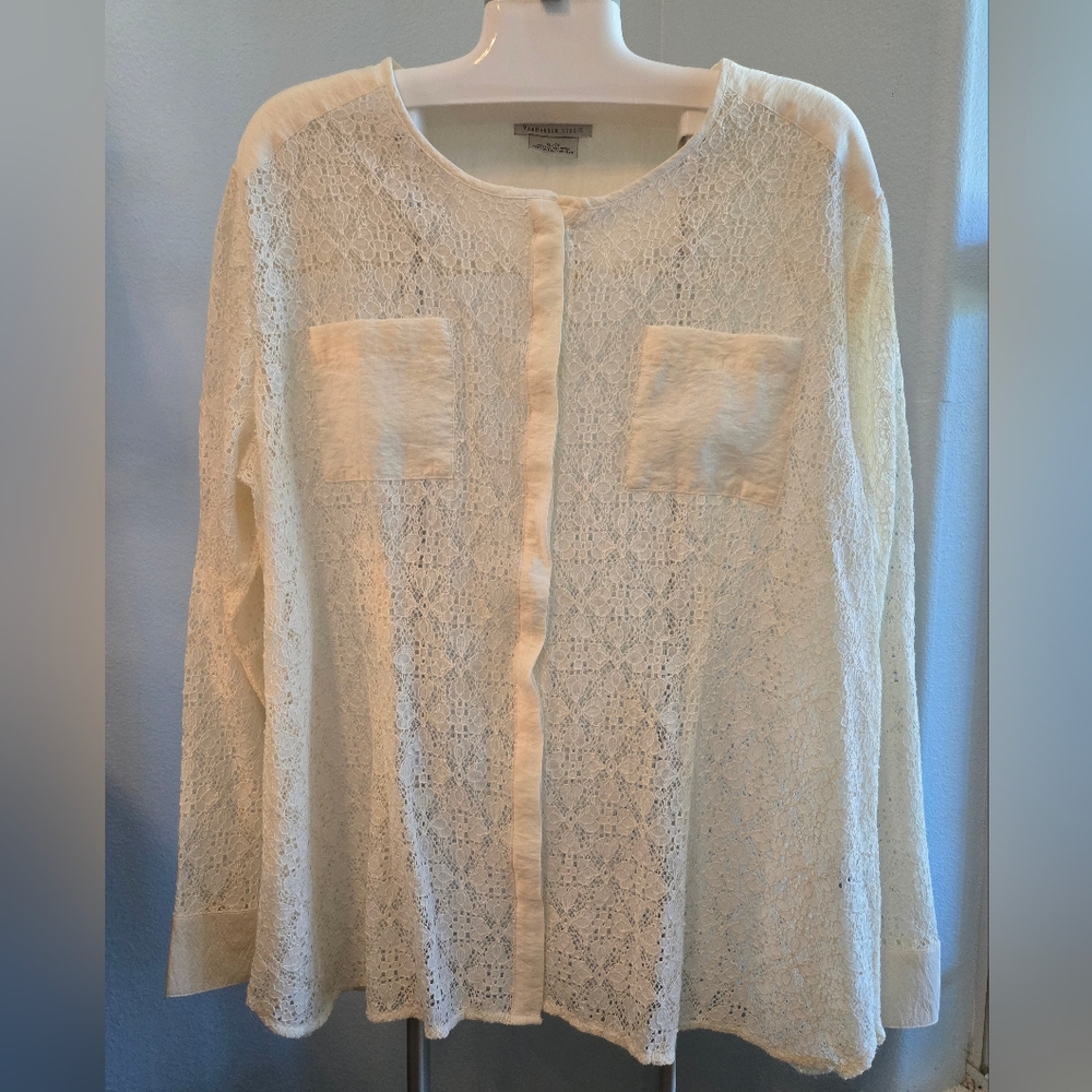 Van Heusen Ivory Lace Blouse
